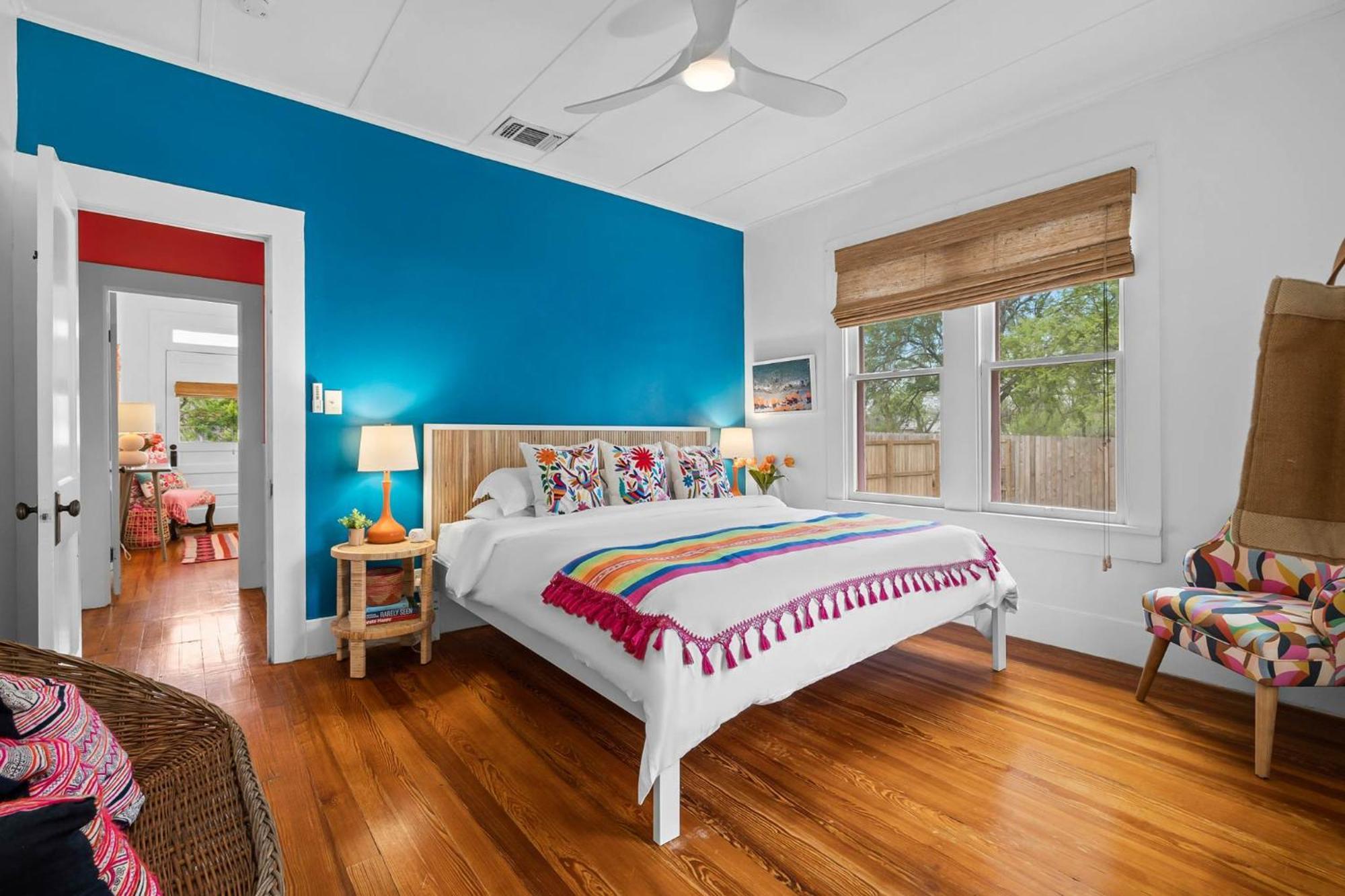 Villa Pink Duchess - Mins To Main Hot Tub & Fire Pit Fredericksburg Esterno foto